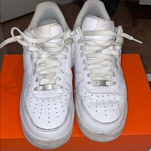 Nike White Air Force 1 Sneakers Classic Design